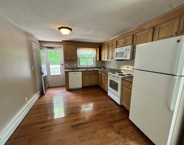 28 Burns Hill - Photo Thumbnail 2