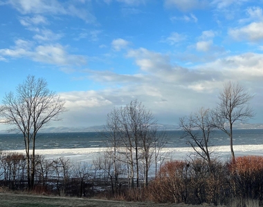22 Northshore - Photo Thumbnail 4