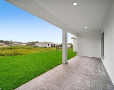 438 Poplar Street - Photo Thumbnail 27