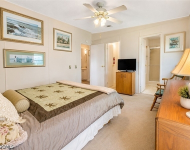 3404 Rainbow Lane - Photo Thumbnail 15