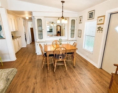3404 Rainbow Lane - Photo Thumbnail 5