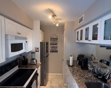 6111 Beverly Hill Street - Photo Thumbnail 12