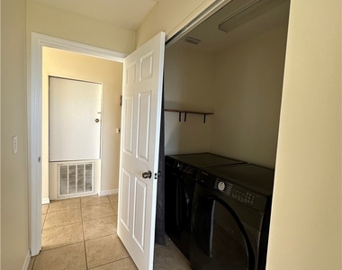 4724 26th Street Sw - Photo Thumbnail 5