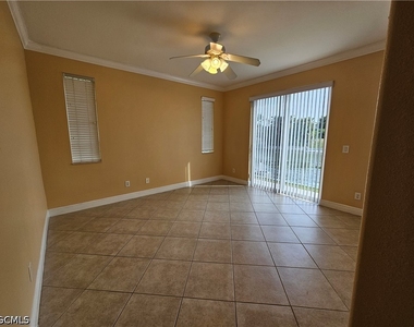 231 Cultural Park Boulevard S - Photo Thumbnail 6