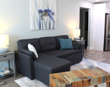 16881 Davis Road - Photo Thumbnail 4