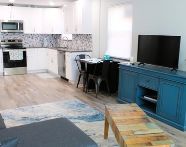 16881 Davis Road - Photo Thumbnail 6