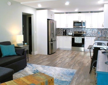 16881 Davis Road - Photo Thumbnail 5