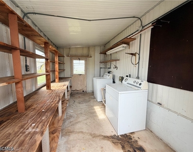106 Gaslight Avenue - Photo Thumbnail 16