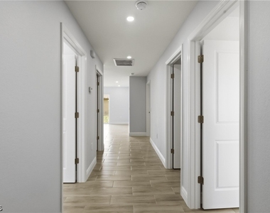 2955 Dunbar Avenue - Photo Thumbnail 15