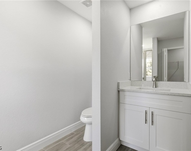 2955 Dunbar Avenue - Photo Thumbnail 14