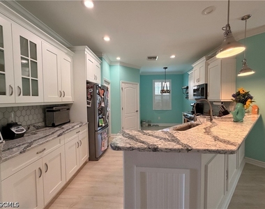 20239 Cypress Shadows Boulevard - Photo Thumbnail 5