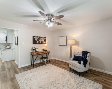 14807 Joshnomi Lane - Photo Thumbnail 18