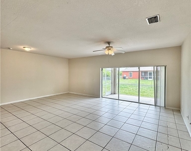 530 Kilgour Avenue - Photo Thumbnail 6
