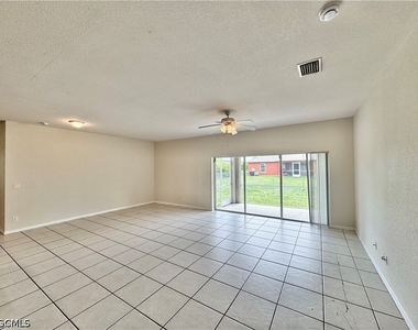 530 Kilgour Avenue - Photo Thumbnail 5
