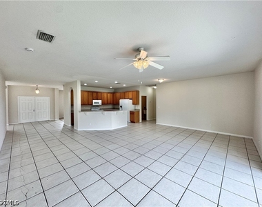 530 Kilgour Avenue - Photo Thumbnail 3