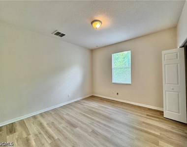 530 Kilgour Avenue - Photo Thumbnail 38
