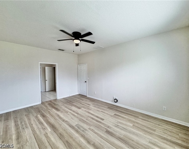 530 Kilgour Avenue - Photo Thumbnail 23
