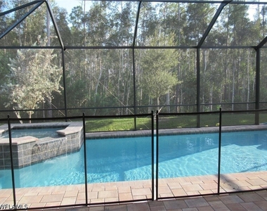 16382 Barclay Court - Photo Thumbnail 5