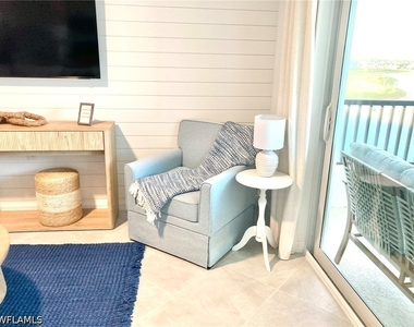 15405 Green Acres Avenue - Photo Thumbnail 2
