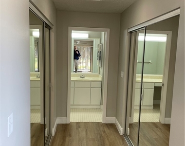 13331 Greengate Boulevard - Photo Thumbnail 17