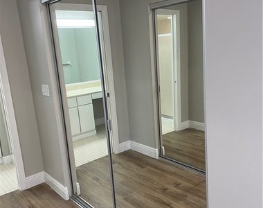 13331 Greengate Boulevard - Photo Thumbnail 18