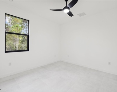 1310 Jefferson Avenue - Photo Thumbnail 16