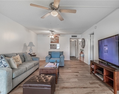1580 Pine Valley Drive - Photo Thumbnail 2