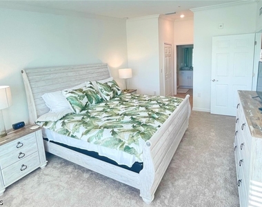 43011 Greenway Boulevard - Photo Thumbnail 11