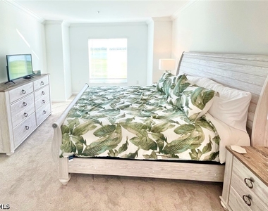 43011 Greenway Boulevard - Photo Thumbnail 12