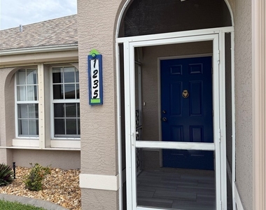 1235 Shelby Parkway - Photo Thumbnail 3