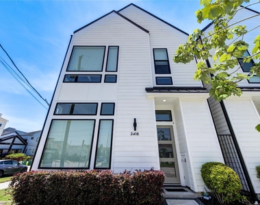 2418 Gray Street - Photo Thumbnail 2