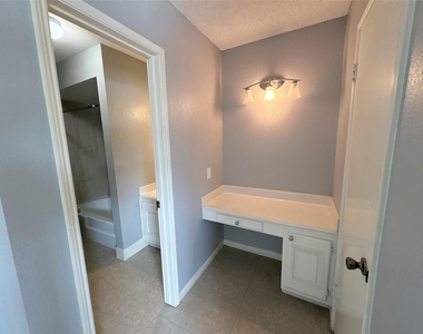 14551 Misty Meadow Lane - Photo Thumbnail 4