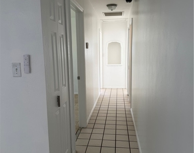 13208 Fourth Street - Photo Thumbnail 6