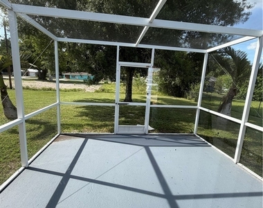 13208 Fourth Street - Photo Thumbnail 14