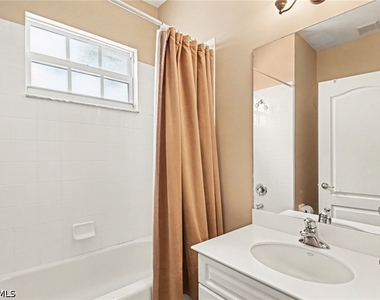 1230 Sweetwater Lane - Photo Thumbnail 17