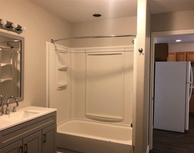 212 Gulf Pump Road - Photo Thumbnail 11