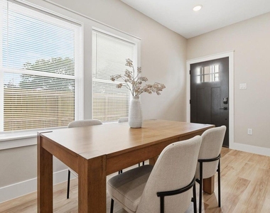 4723 Mallow Street - Photo Thumbnail 4