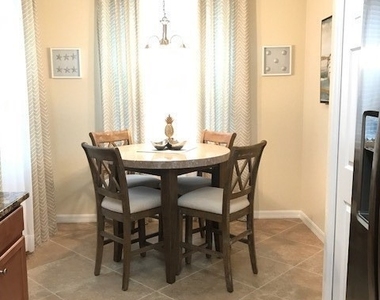 17981 Bonita National Boulevard - Photo Thumbnail 4