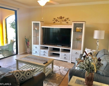 17991 Bonita National Boulevard - Photo Thumbnail 2