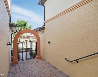 17291 Cherrywood Court - Photo Thumbnail 5