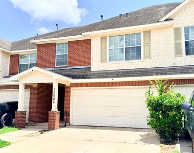 12505 Venus Park Lane - Photo Thumbnail 2