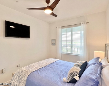 43020 Greenway Boulevard - Photo Thumbnail 12