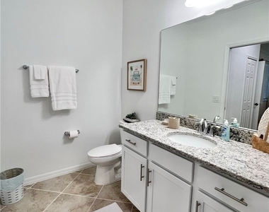 43020 Greenway Boulevard - Photo Thumbnail 10