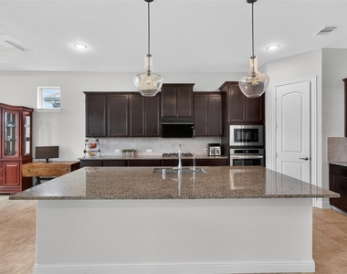 6007 Marsh Lake Court - Photo Thumbnail 12
