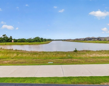 6007 Marsh Lake Court - Photo Thumbnail 34