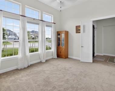 6007 Marsh Lake Court - Photo Thumbnail 5