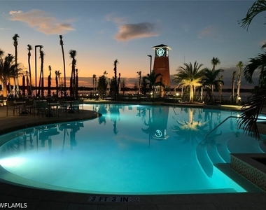 43050 Greenway Boulevard - Photo Thumbnail 16
