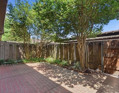 2275 Triway Lane - Photo Thumbnail 39