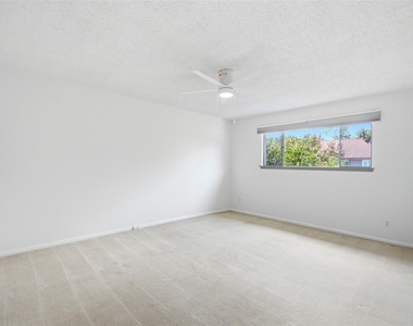 2275 Triway Lane - Photo Thumbnail 37