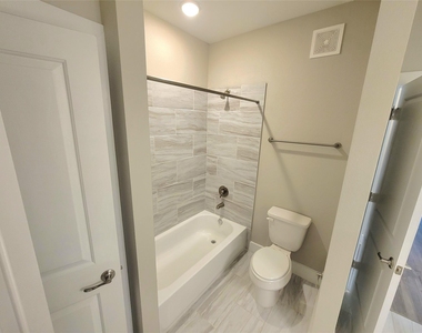 1720 Crestdale Drive - Photo Thumbnail 8